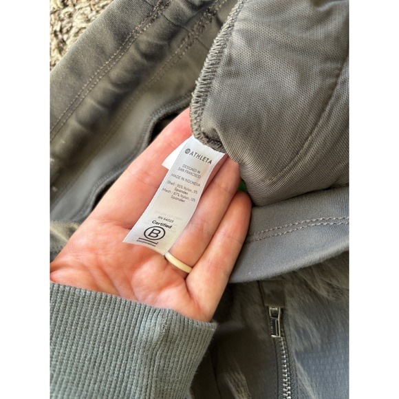 Athleta Trekkie North Jogger Pants Women Size 4 Athletic Travel Casual - Picture 10 of 10